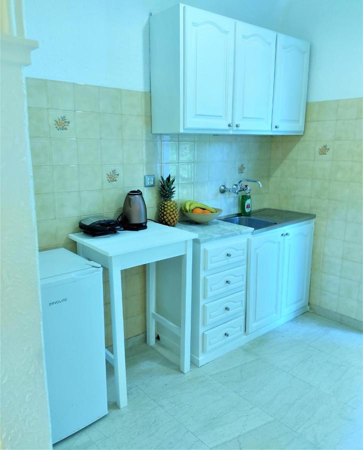 Jo-Annes Apartments Kontokali Luaran gambar